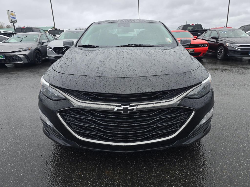 Used 2024 Chevrolet Malibu LT w/ Midnight Edition FWD image 9
