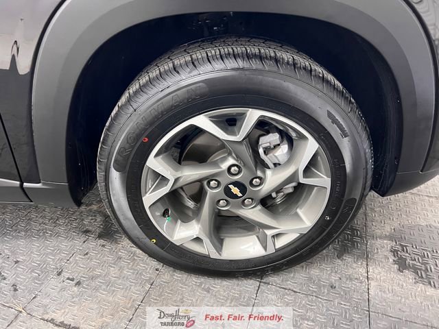 Used 2025 Chevrolet Trax LT image 19