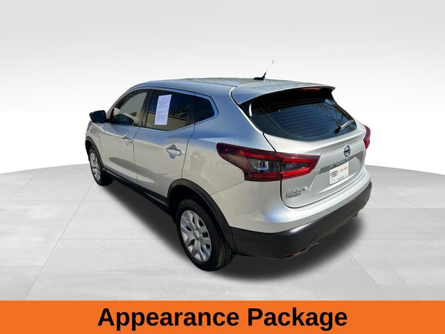 Used 2020 Nissan Rogue Sport S FWD image 3