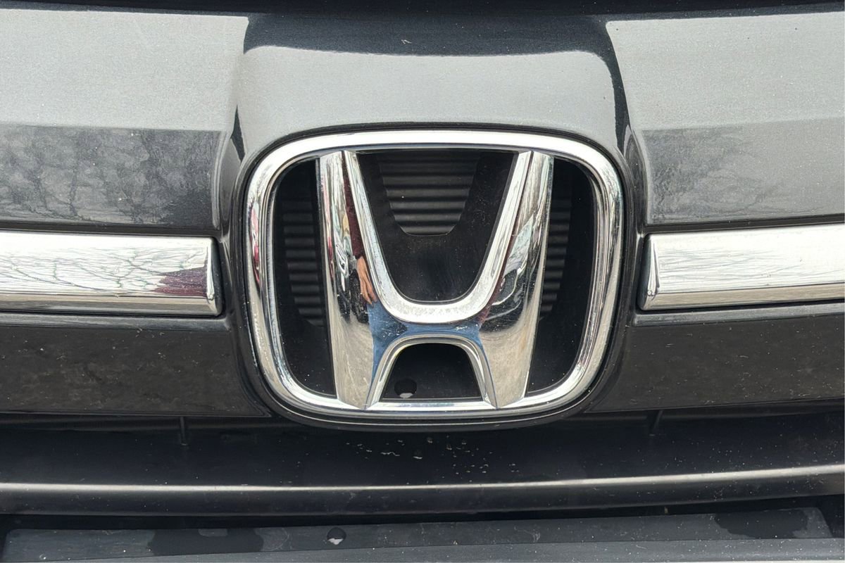 Used 2017 Honda HR-V LX image 25