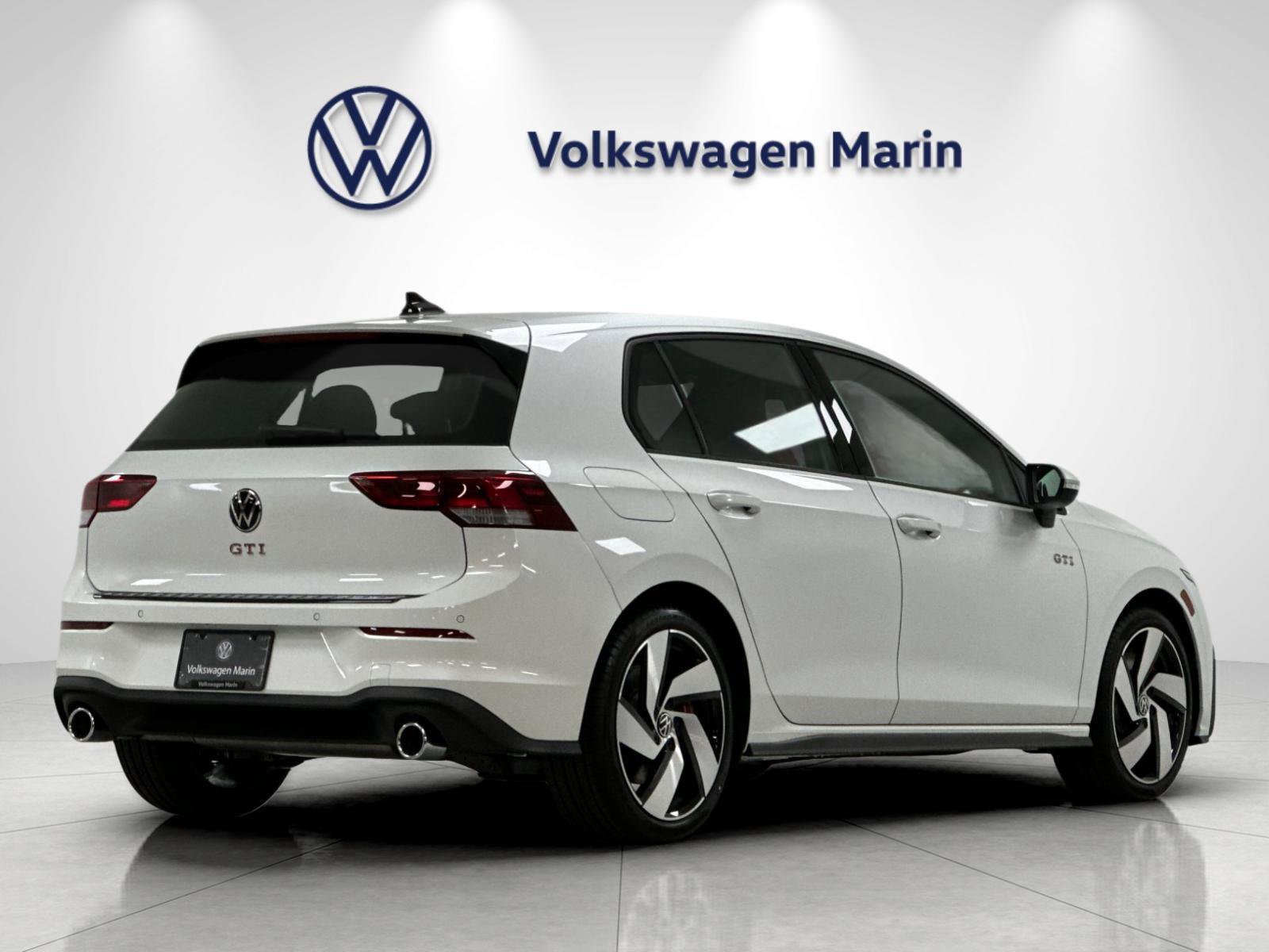 New 2026 Volkswagen Golf S FWD image 5