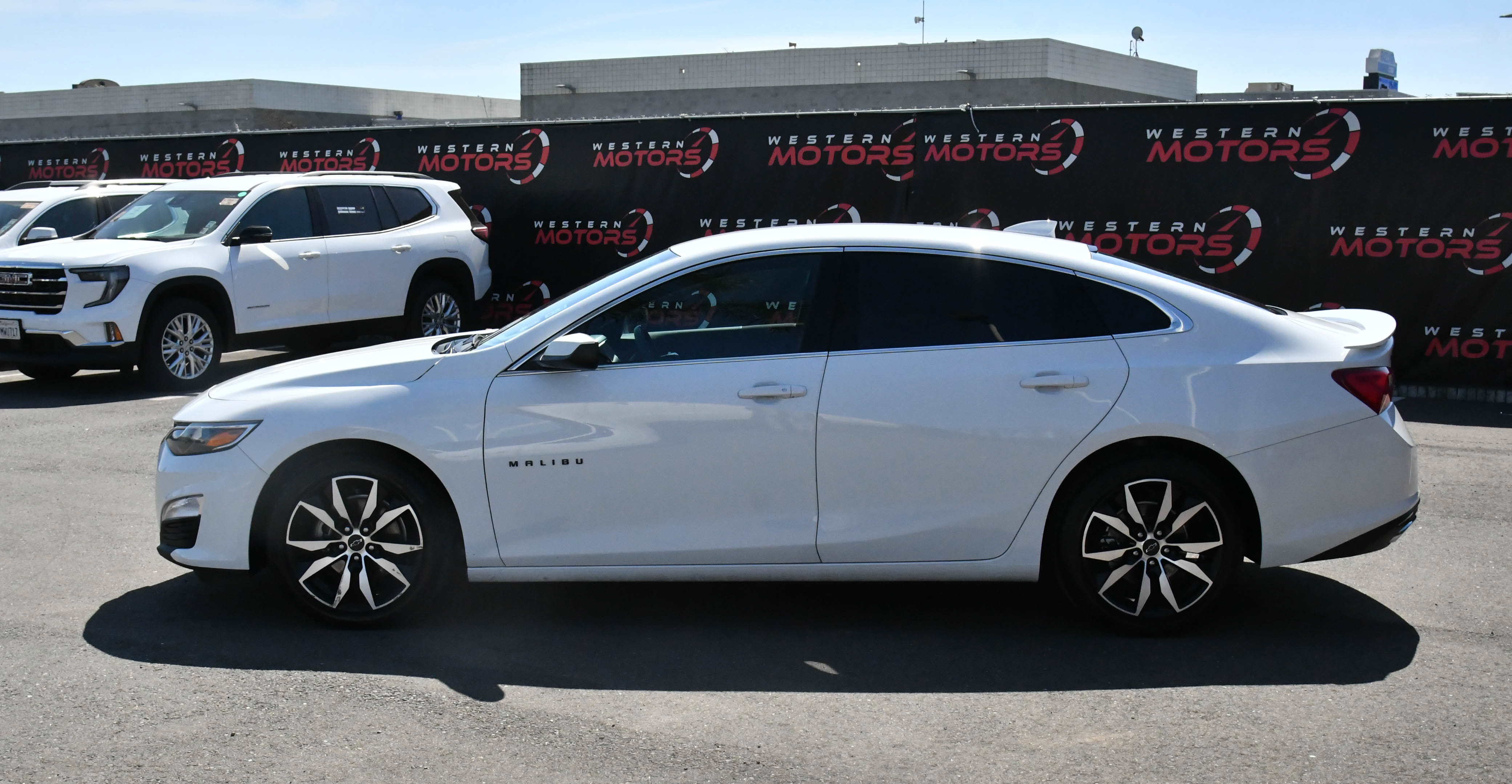 Used 2023 Chevrolet Malibu RS image 4