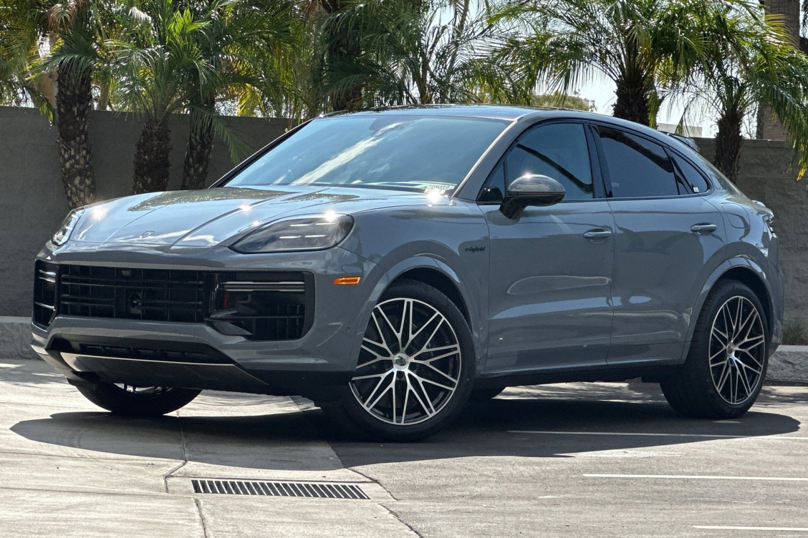 New 2026 Porsche Cayenne Turbo image 1