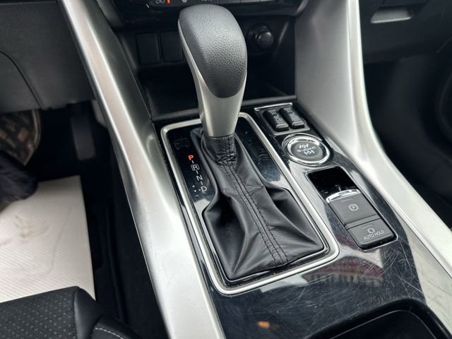 Used 2025 Mitsubishi Eclipse Cross AWD image 24