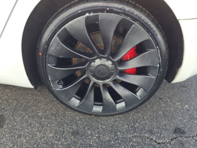 Used 2022 Tesla Model 3 Performance image 24