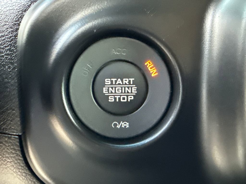 Used 2022 Jeep Wrangler Unlimited Rubicon image 30