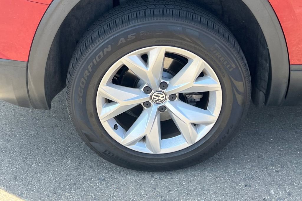 Used 2019 Volkswagen Atlas SE w/ Towing Package FWD image 5