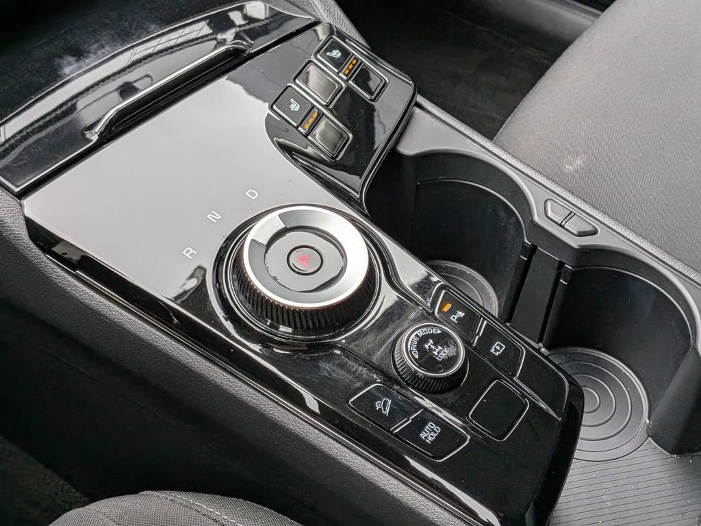 Used 2023 Kia Sportage LX image 16