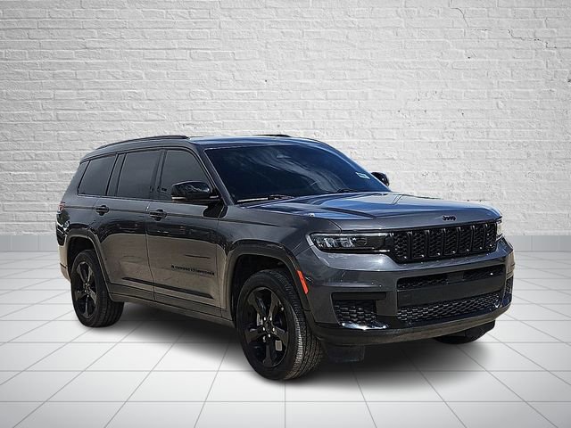 Used 2023 Jeep Grand Cherokee L Laredo image 6