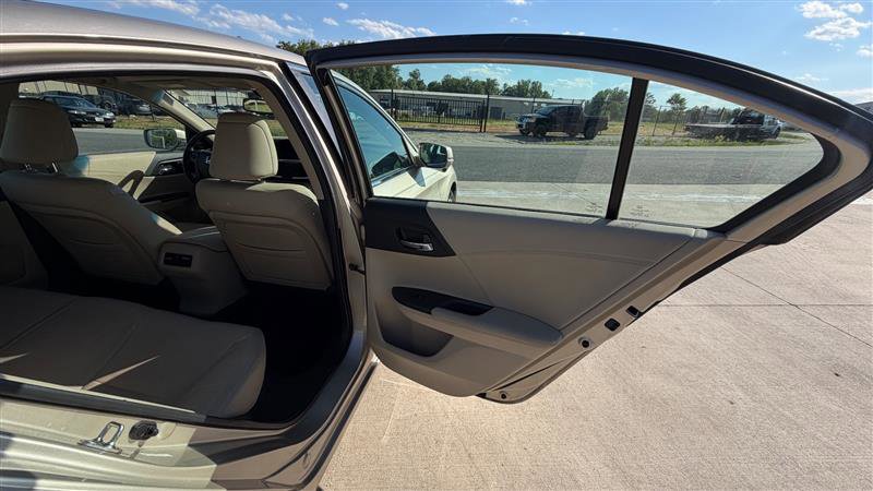 Used 2013 Honda Accord EX-L image 15