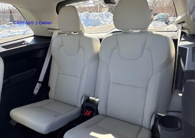 Used 2024 Volvo XC90 T8 Plus w/ Protection Package image 22