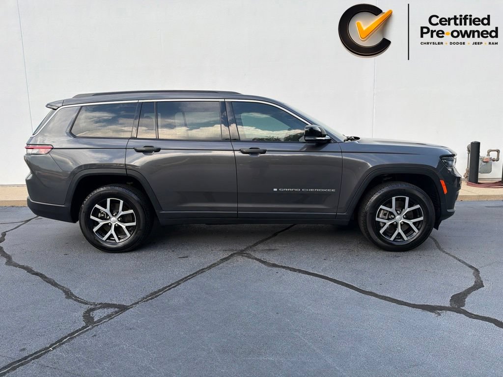 Certified 2025 Jeep Grand Cherokee L Limited w/ Trailer Tow Package RWD image 3