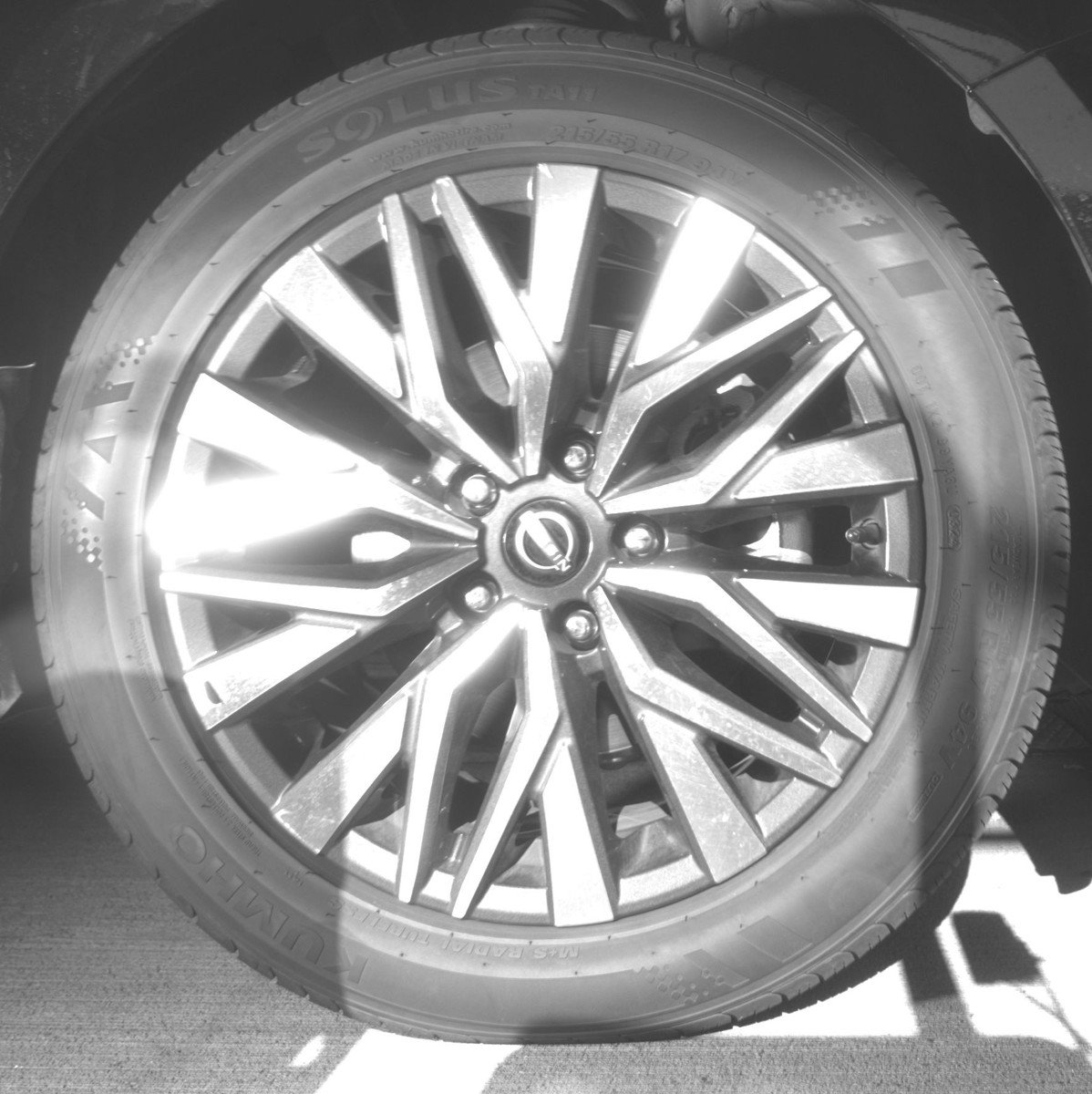 Used 2025 Nissan Altima 2.5 SV FWD image 13