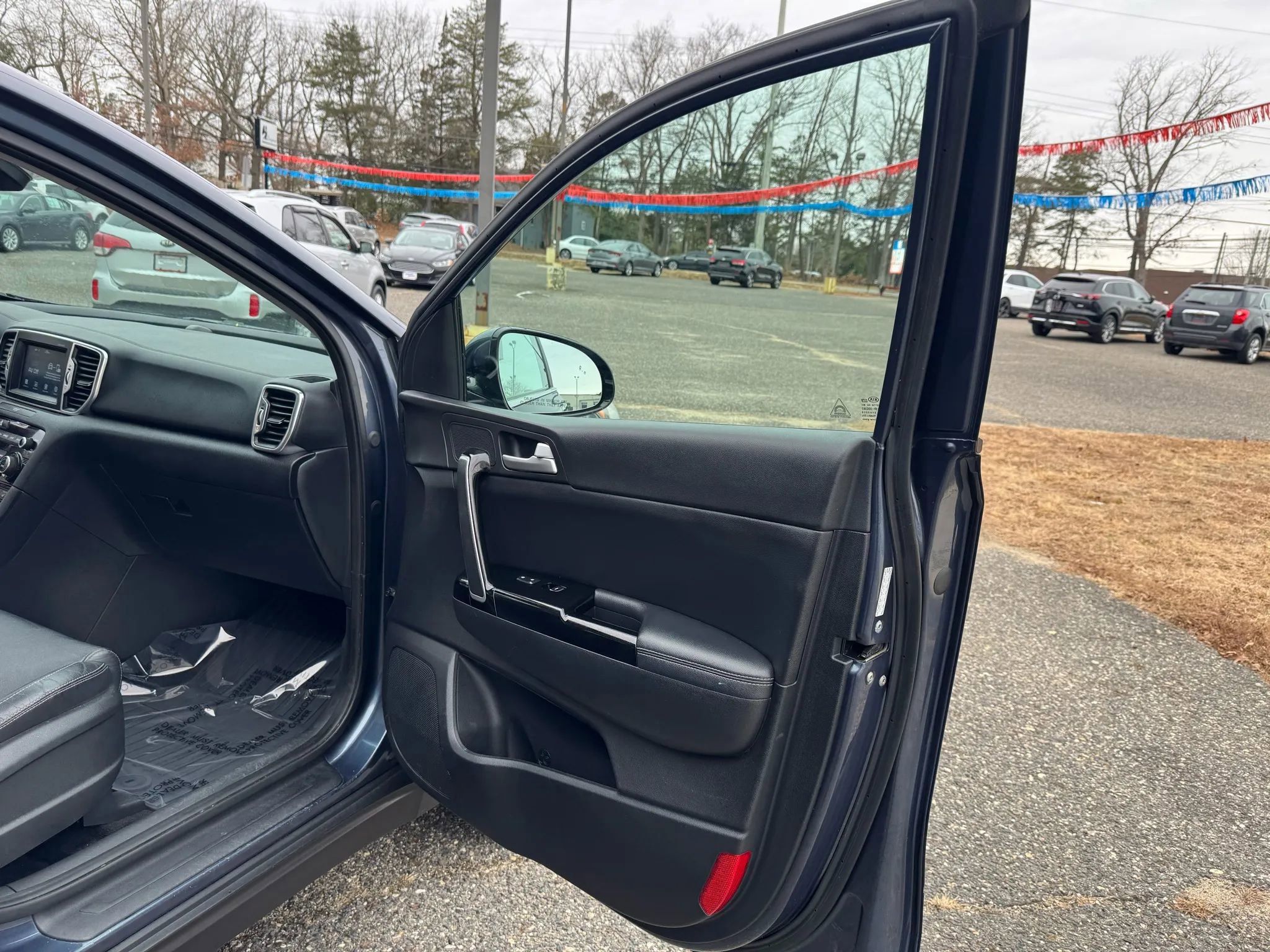 Used 2018 Kia Sportage EX w/ EX Premium Package image 17