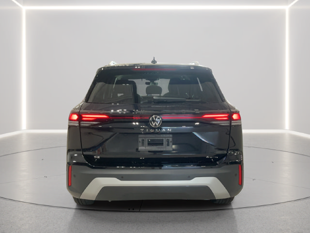 New 2026 Volkswagen Tiguan SE AWD/4WD image 4