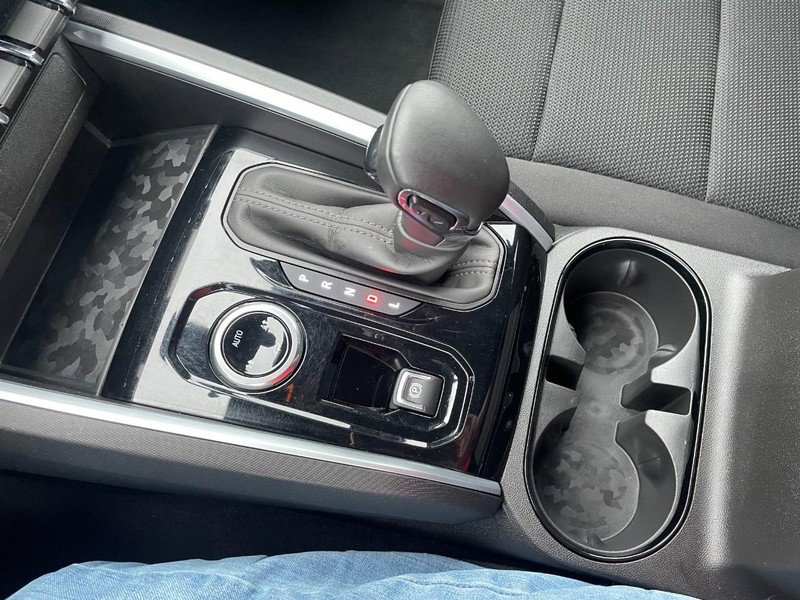 Used 2024 Chevrolet Colorado LT w/ LT Convenience Package image 40