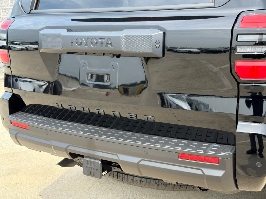 New 2026 Toyota 4Runner TRD Off-Road AWD/4WD image 5