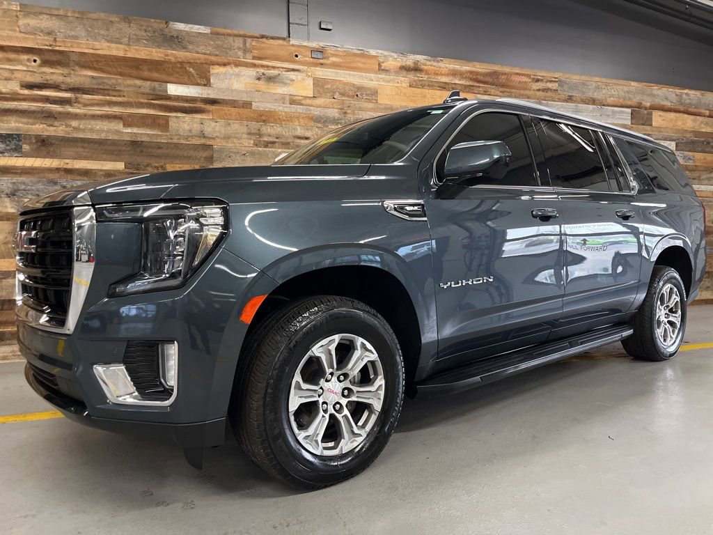 Used 2021 GMC Yukon XL SLE image 16