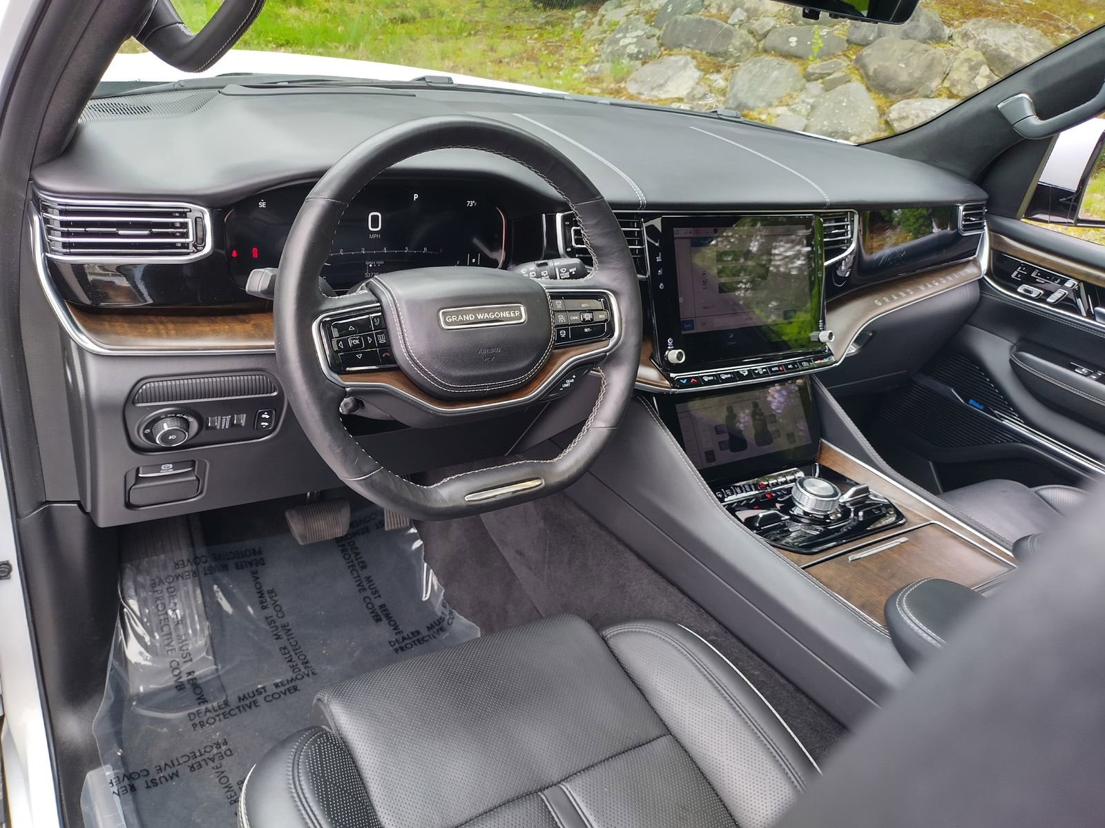 Used 2022 Jeep Grand Wagoneer Series II w/ Convenience Group III image 11