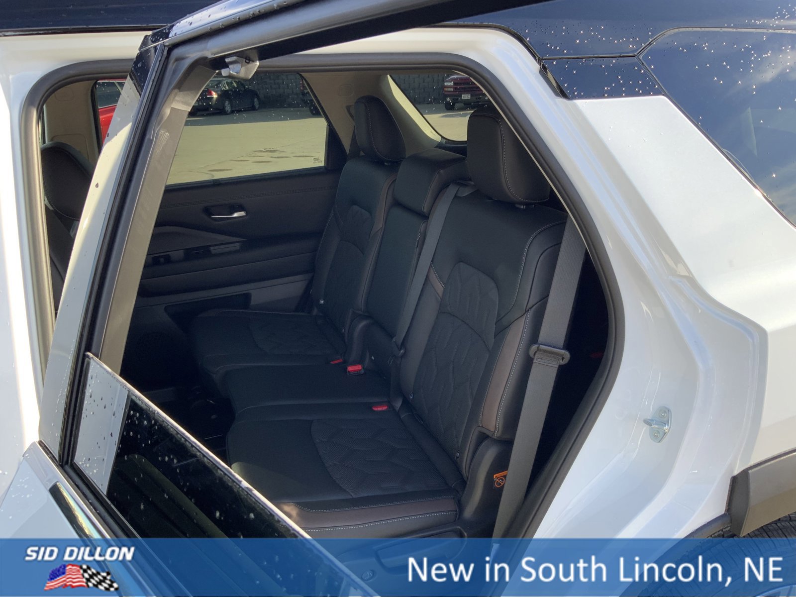 New 2026 Nissan Pathfinder Platinum w/ Cargo Package image 10