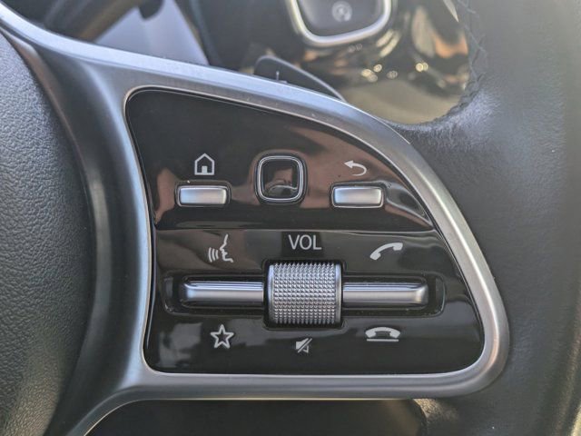 Used 2021 Mercedes-Benz GLA 250 4MATIC image 23