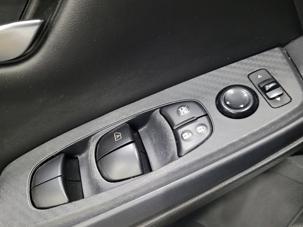 Used 2020 Nissan Sentra SV FWD image 27