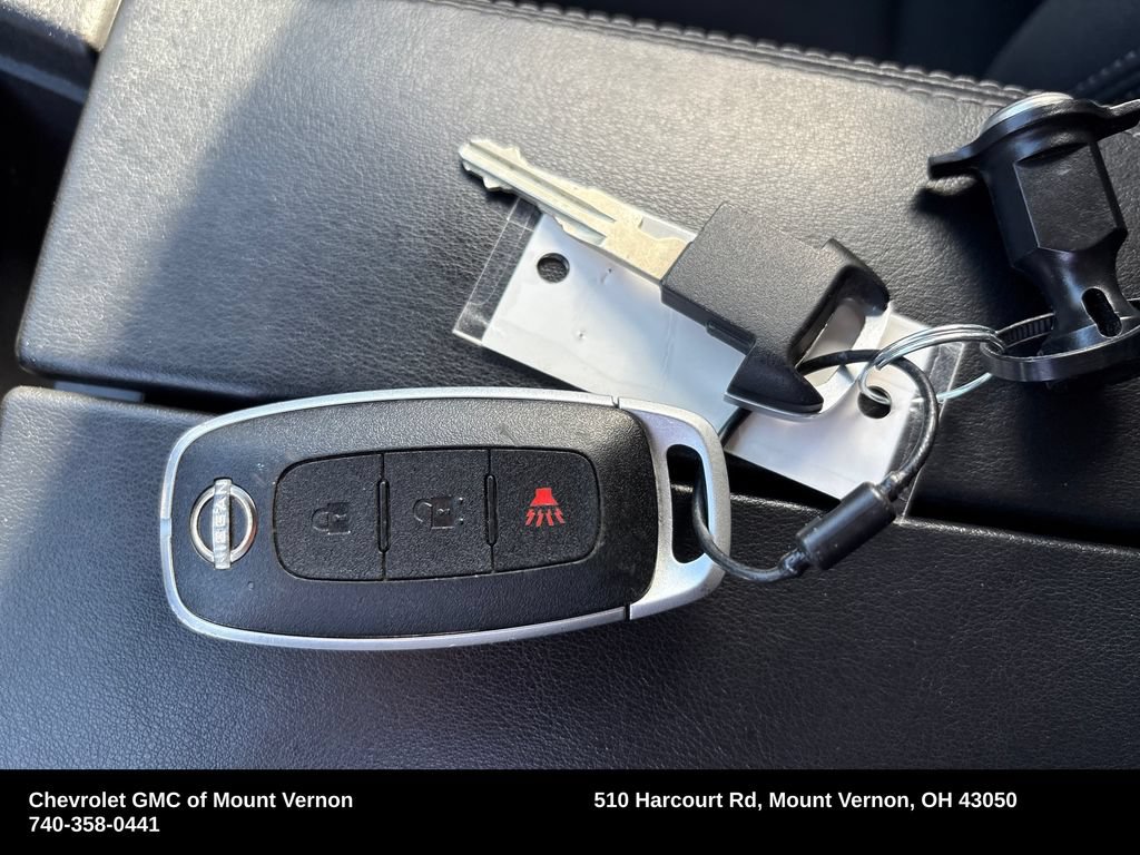 Used 2024 Nissan Rogue S AWD/4WD image 30