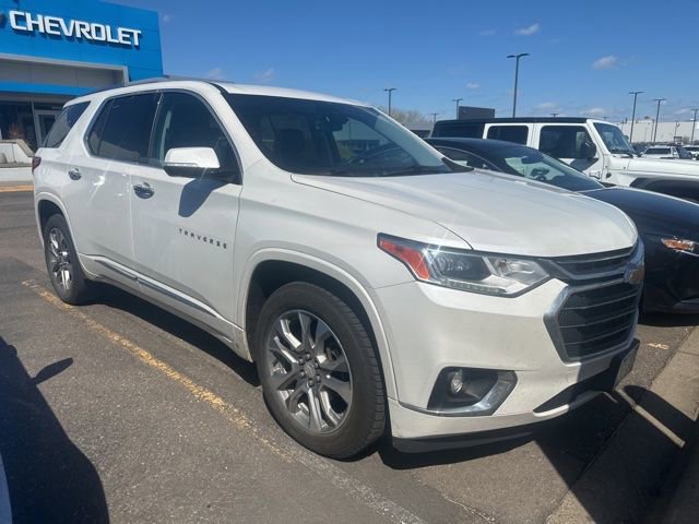 Used 2018 Chevrolet Traverse Premier AWD/4WD image 3