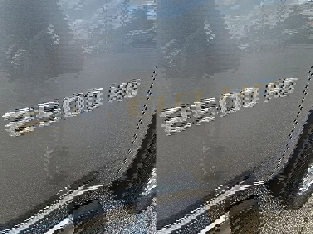 Used 2024 Chevrolet Silverado 2500 LT w/ Convenience Package image 53