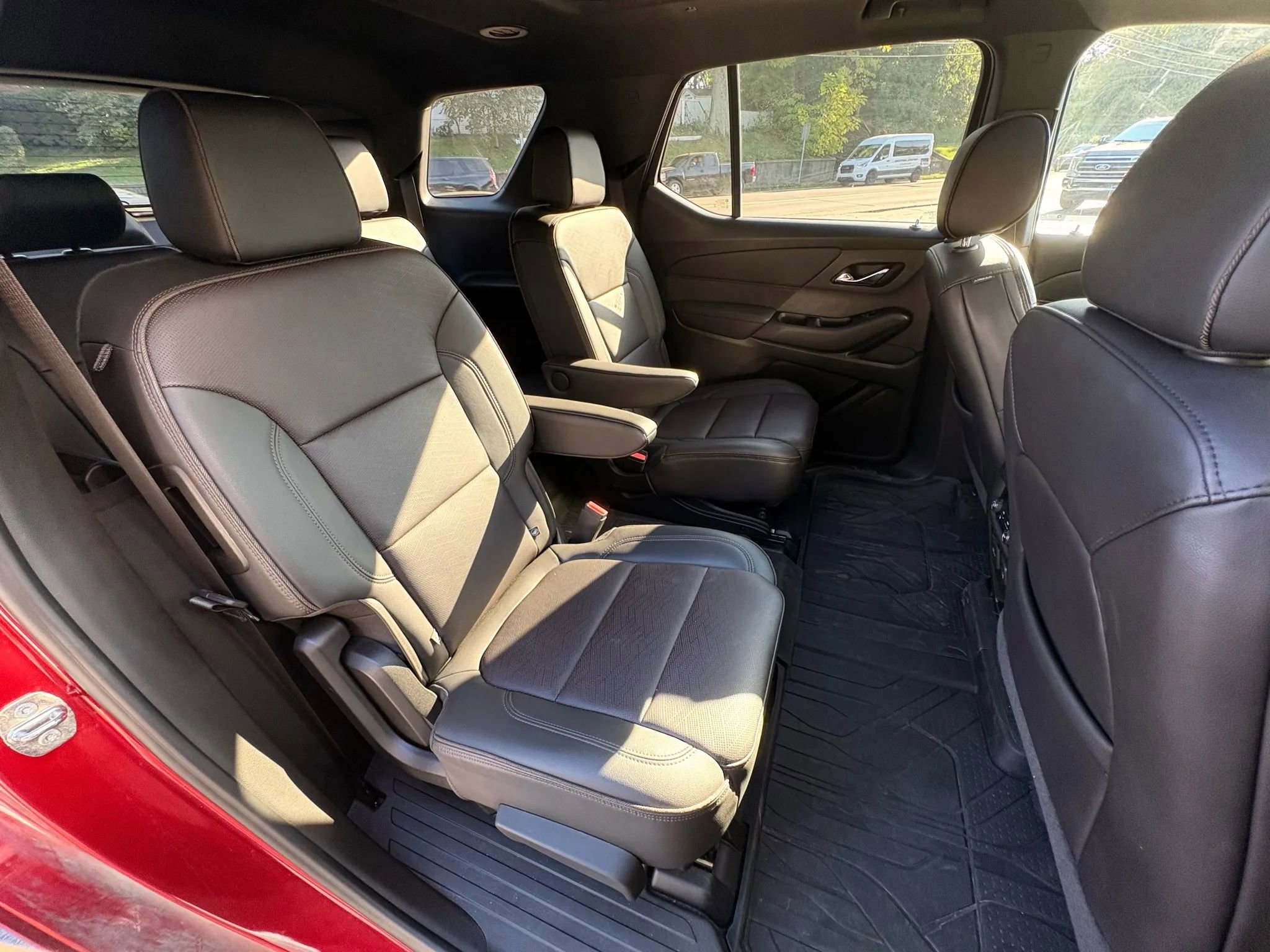 Used 2022 Chevrolet Traverse High Country w/ LPO, Floor Liner Package image 20