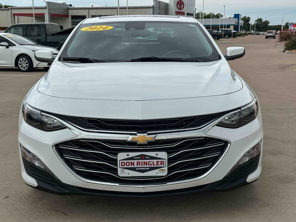 Used 2024 Chevrolet Malibu LT FWD image 8