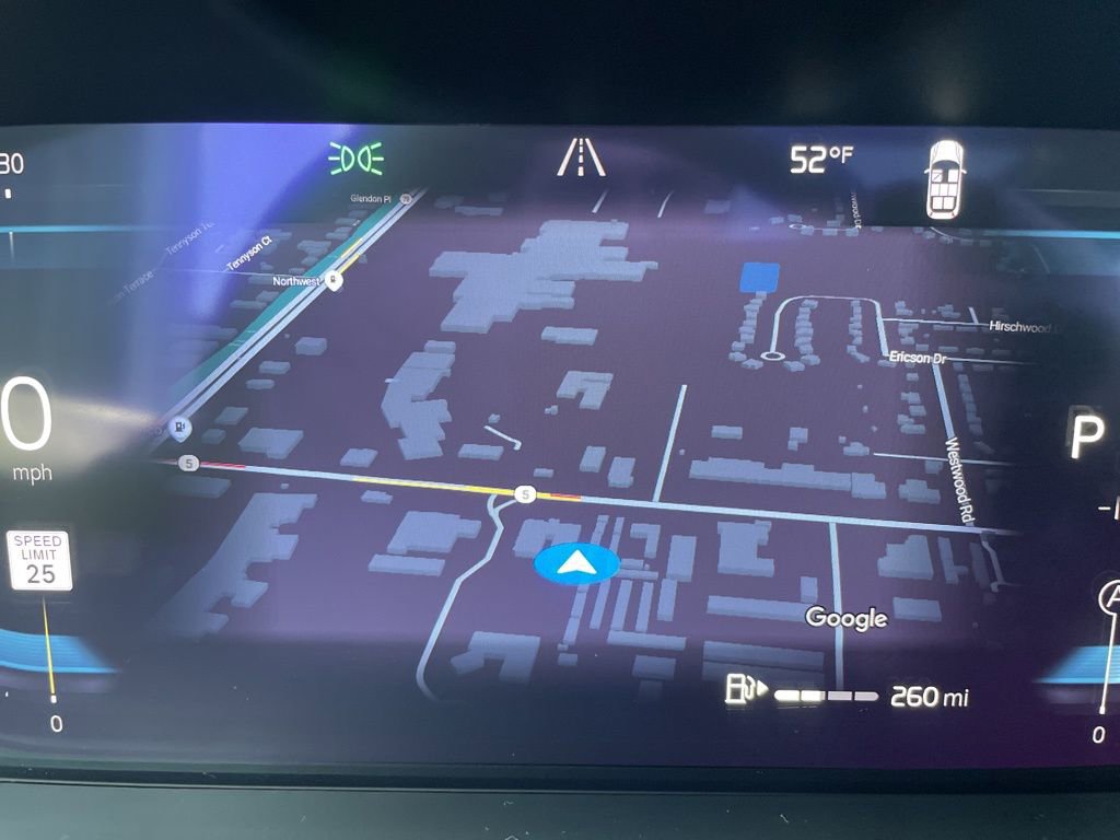 Certified 2023 Volvo XC90 B6 Plus image 33