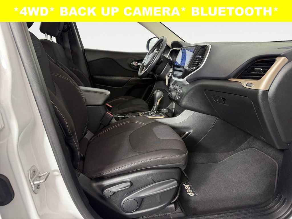 Used 2015 Jeep Cherokee Latitude image 15