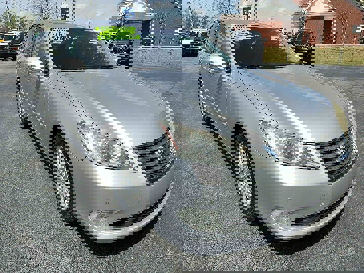 Used 2011 Lexus ES 350 image 2