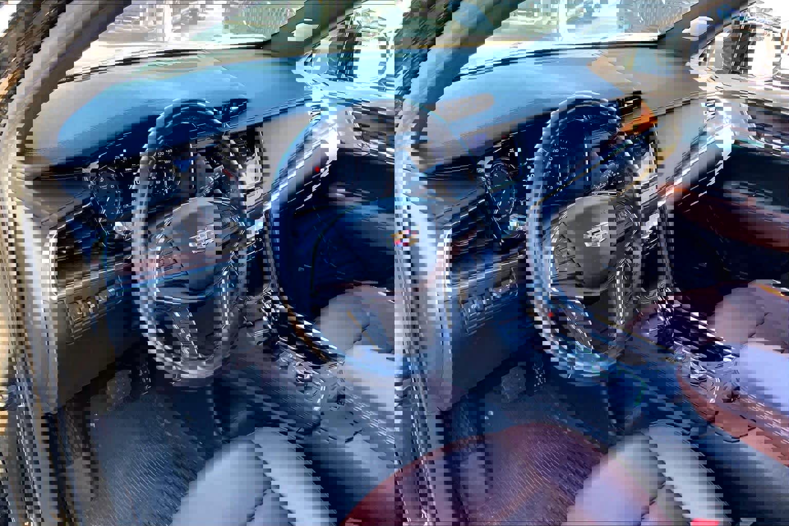 Used 2023 Cadillac XT5 Premium Luxury w/ Technology Package image 16