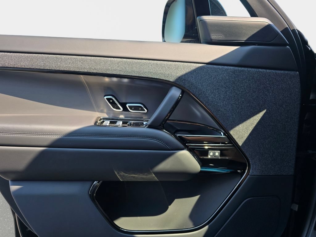 New 2026 Land Rover Range Rover Sport SE AWD/4WD image 28