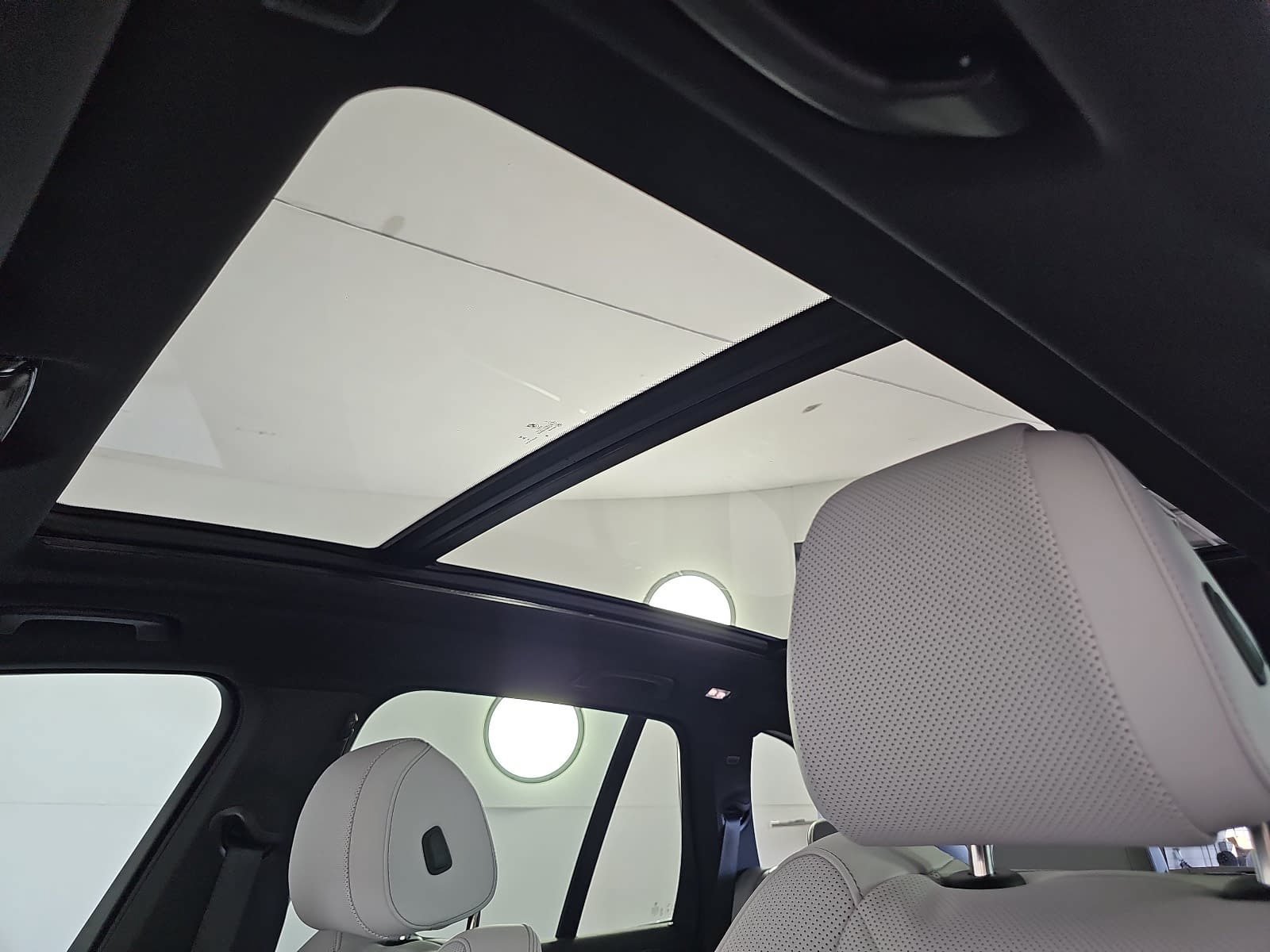 Used 2025 BMW X5 sDrive40i w/ Premium Package RWD image 30