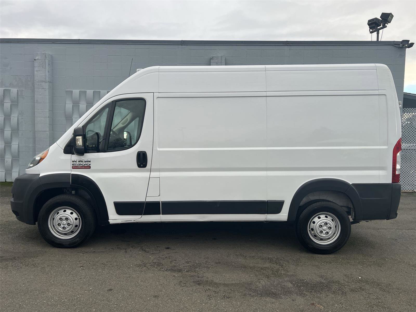 Used 2018 RAM ProMaster 2500 image 4