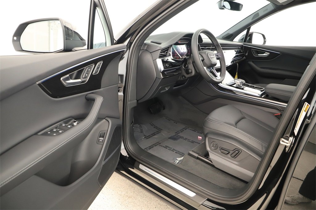 New 2026 Audi Q7 3.0T Premium Plus image 14