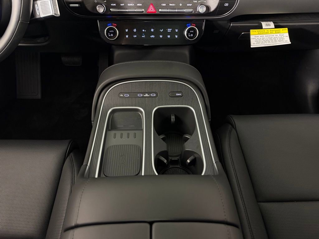 Used 2026 Hyundai Palisade Calligraphy AWD/4WD image 16