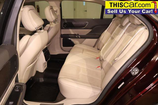 Used 2020 Lincoln Continental w/ Premium Package image 25