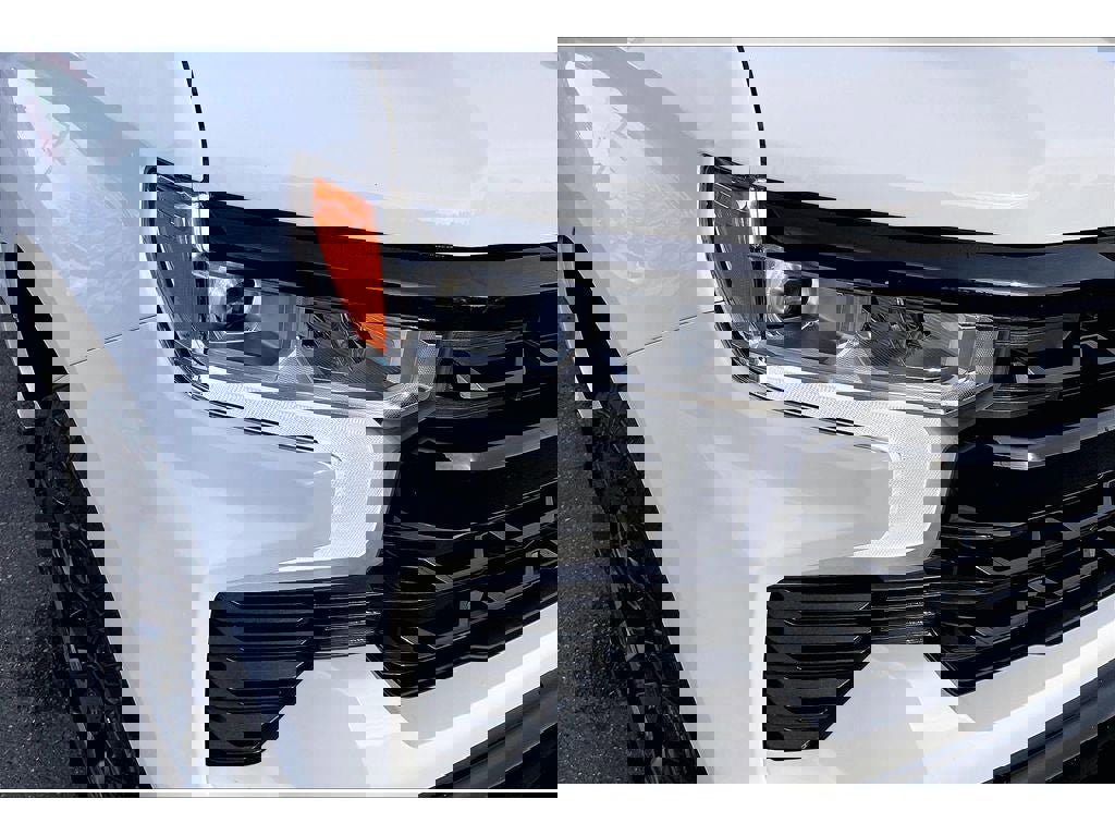 Used 2025 Chevrolet Silverado 1500 LT Trail Boss image 28