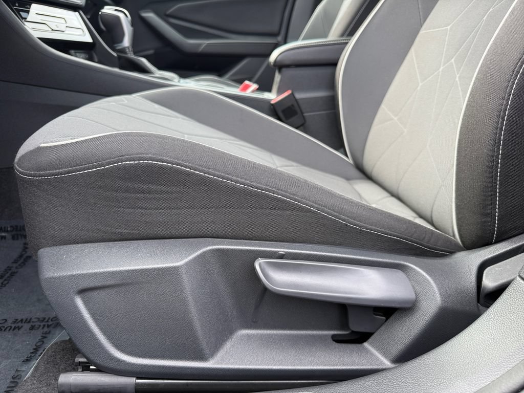 Used 2025 Volkswagen Jetta Sport FWD image 10