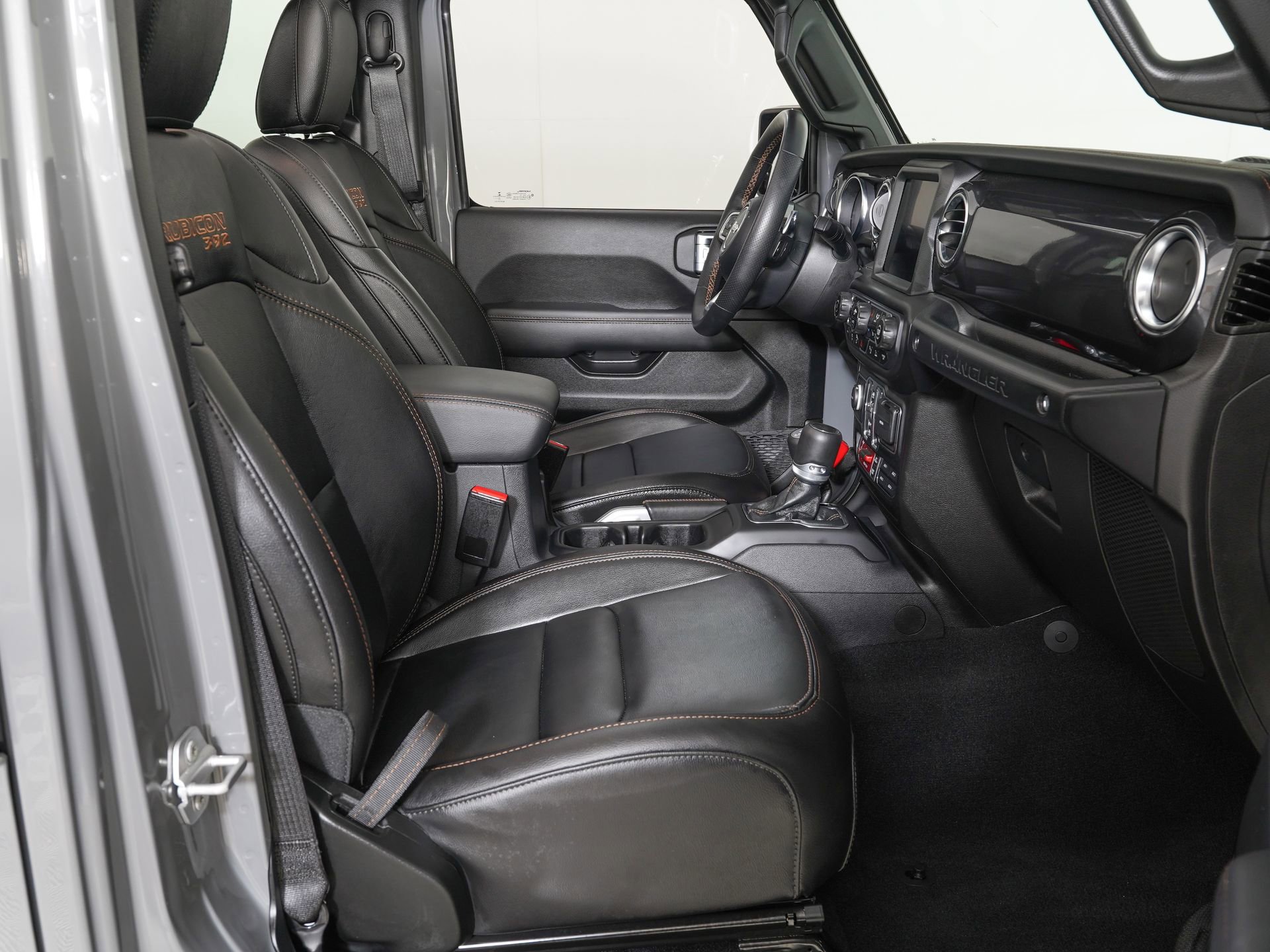Used 2023 Jeep Wrangler Unlimited Rubicon 392 w/ Xtreme Recon 35" Tire Package AWD/4WD image 9