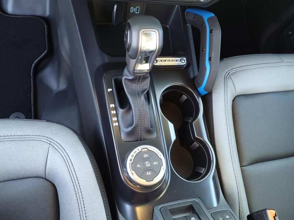 New 2024 Ford Bronco Black Diamond image 16