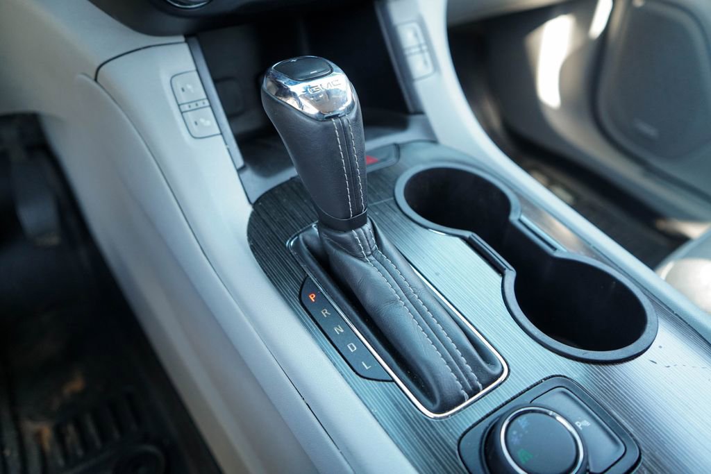 Used 2018 GMC Acadia SLT FWD image 32