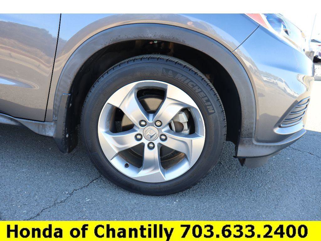 Certified 2019 Honda HR-V LX image 28