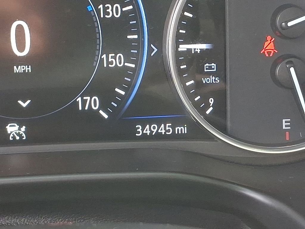 Used 2024 Buick Enclave Avenir w/ Avenir Technology Package image 22