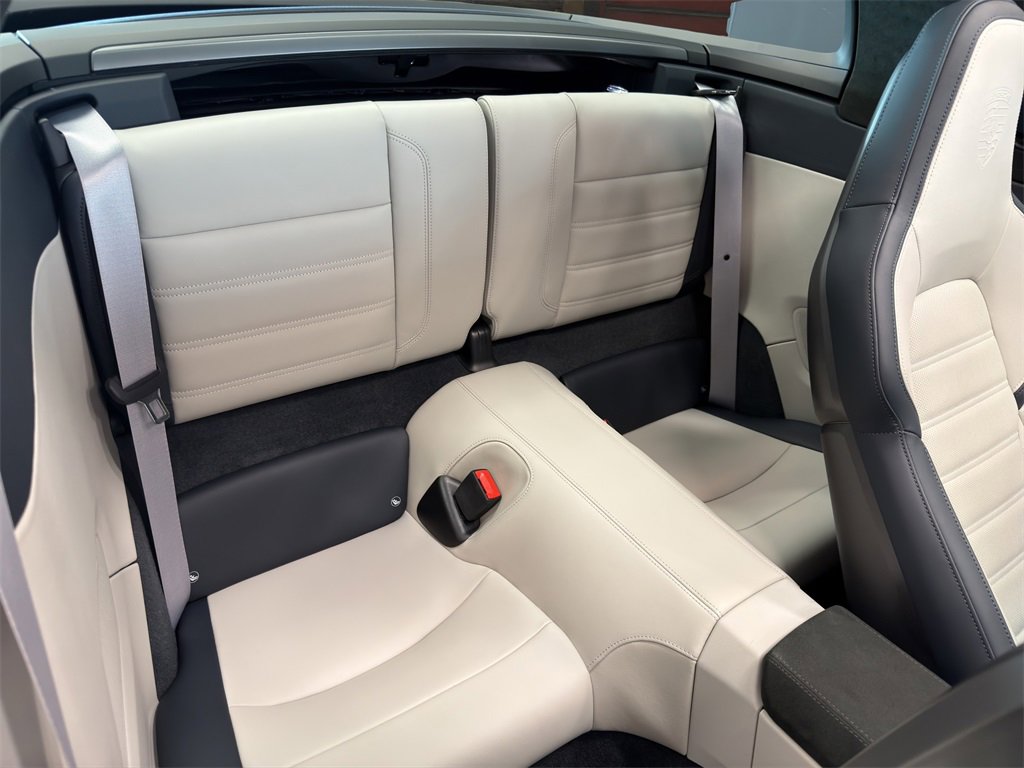 Used 2025 Porsche 911 Targa 4 GTS image 18