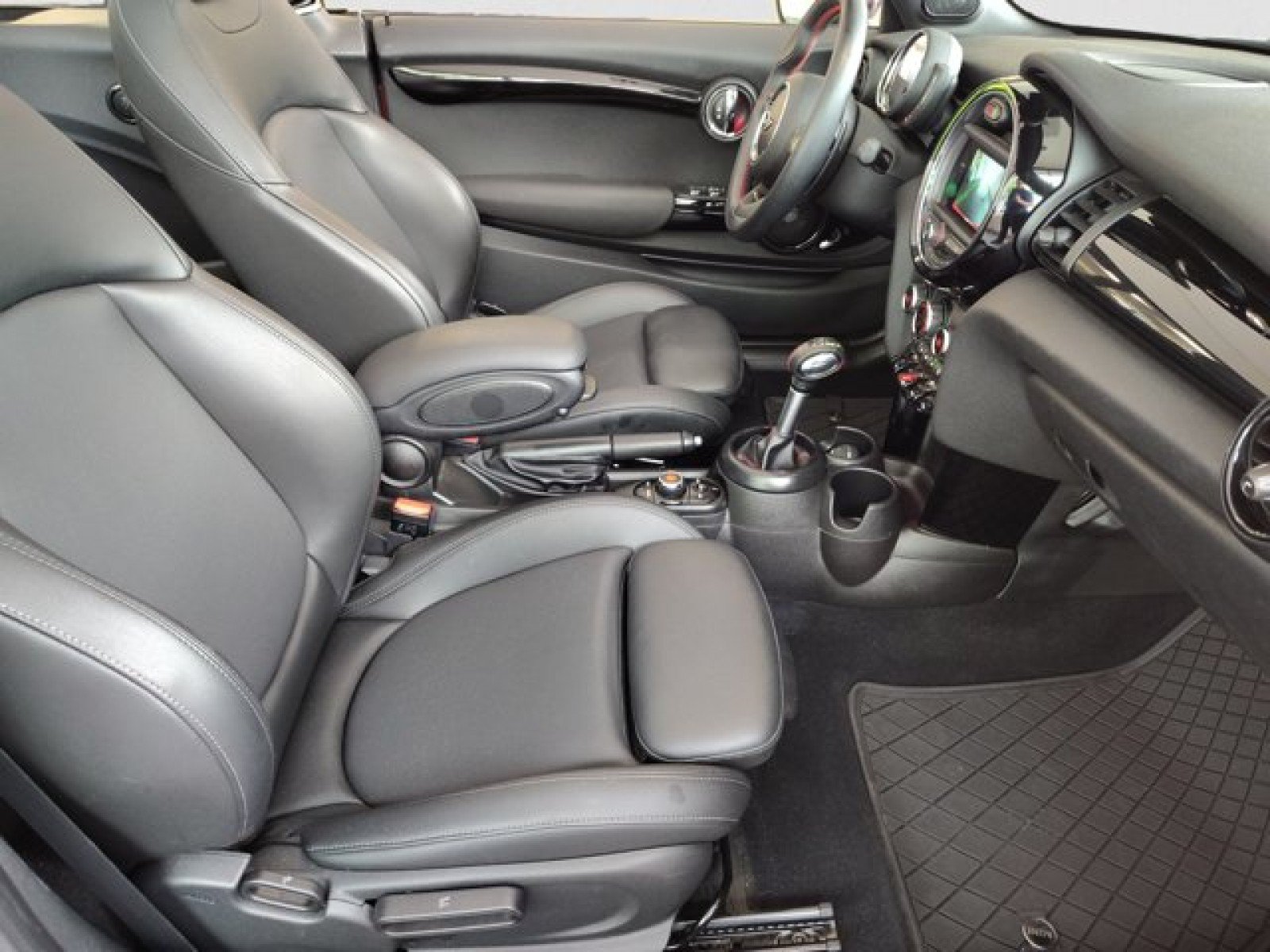 Used 2019 MINI Cooper S w/ Premium Package FWD image 20